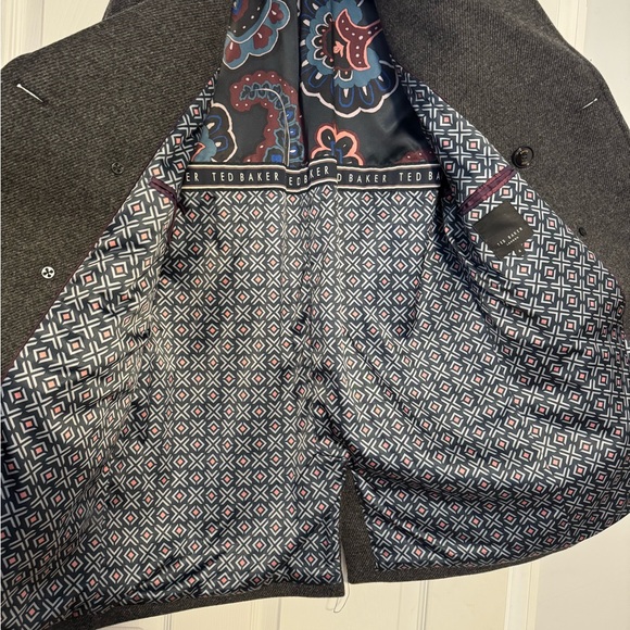 Women’s Ted Baker London Size 4 wool pea coat - Picture 11 of 11